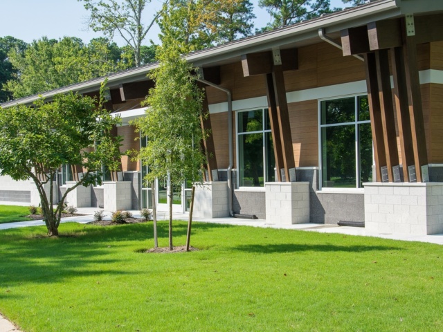 Great Neck Pavilion front close up