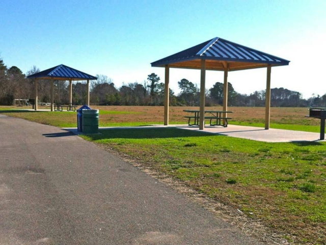 Williams Farm Gallery Shared Use Trail