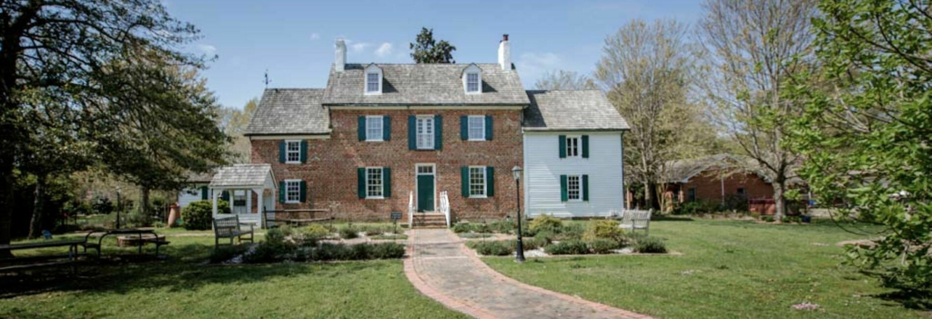 Ferry Plantation House